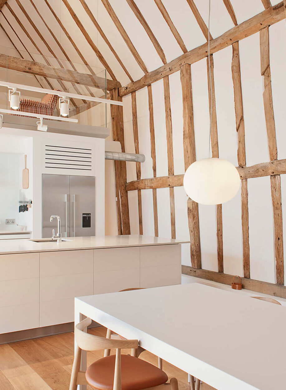 Bespoke living room furniture and media unit by En Masse Bespoke.